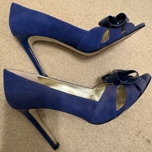 Enzo Angiolini Navy Blue Suede Peep-Toe Heels with Bow